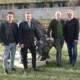 Die UBV Landeskammerräte v.li. Martin Pfeifer, Josef G. Wallner, Hans Ilsinger und Mag. Gerhard Mariacher packen in gewohnter Art und Weise den Stier bei den Hörnern. Konkret die Mehrheitsfraktion des Bauernbundes. Der UBV ist die einzige Fraktion, die bei jeder Kammervollversammlung Anträge mit konkreten Lösungsvorschlägen für die Sorgen der Bauern einbringt. Bei der jüngsten Vollversammlung waren es 25. Anträge! Kammerpräsident Titschenbacher hat in einem Arroganz Anfall die Annahme verweigert! So viel zu den Zuständen in der Landwirtschaftskammer Steiermark.
