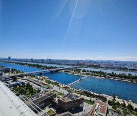 Beeindruckend war auch das fantastische Panorama für diese Veranstaltung im Ares Tower auf Wolke 19 mit coolem Blick über Wien. Beeindruckend war auch das fantastische Panorama für diese Veranstaltung im Ares Tower auf Wolke 19 mit coolem Blick über Wien.